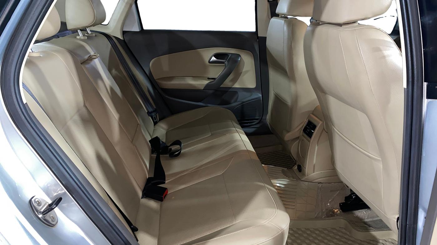 2019 Volkswagen Vento HIGHLINE DIESEL 1.5, Diesel, Manual, 88,035 km, Right Side Rear Door Cabin