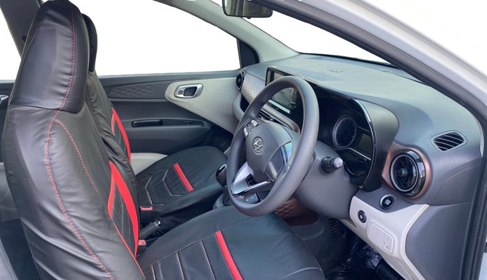 2020 Hyundai AURA SX PLUS 1.2 AMT, CNG, Automatic, 1,03,686 km, Right Side Front Door Cabin