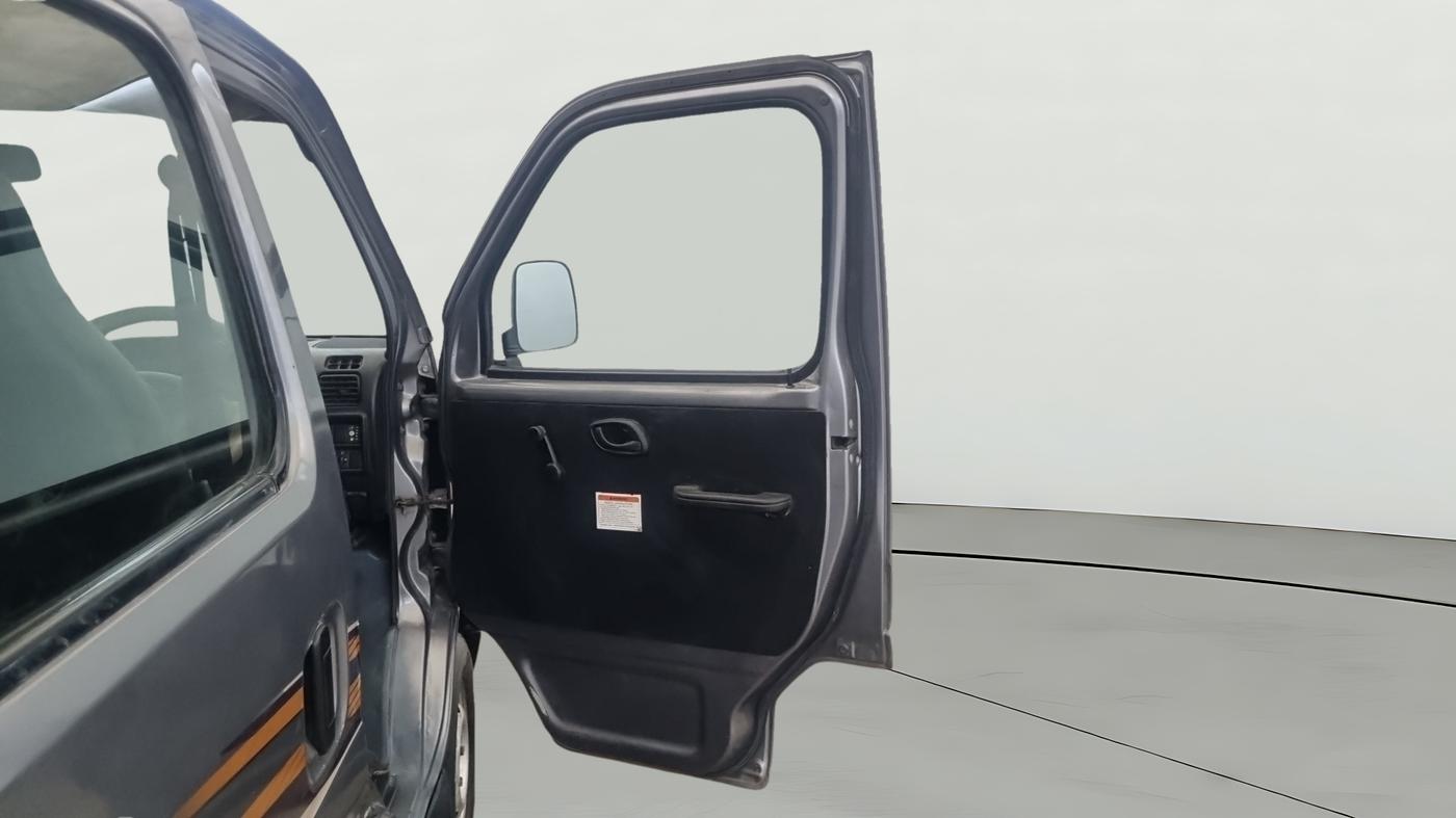 2021 Maruti Eeco 5 STR WITH A/C+HTR CNG, CNG, Manual, 1,20,611 km, RHS Front Door