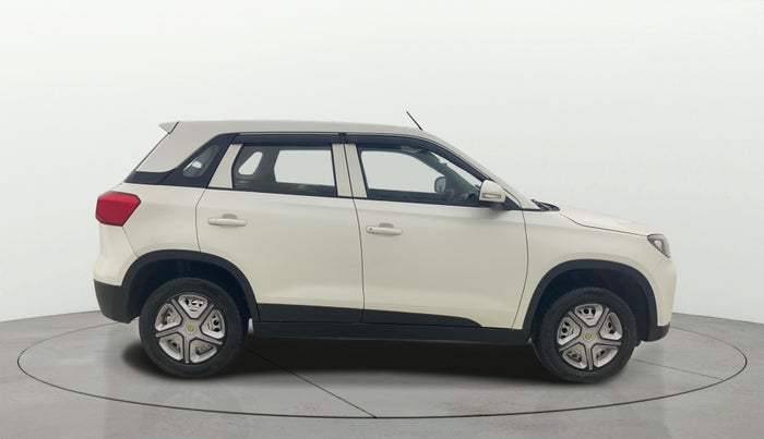 2020 Maruti Vitara Brezza LXI, Petrol, Manual, 41,402 km, Right Side View