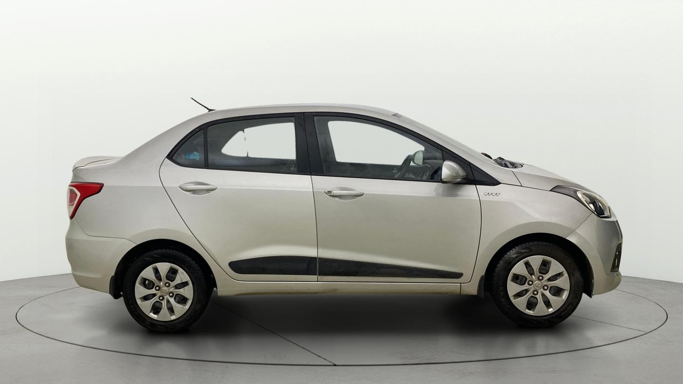2016 Hyundai Xcent S 1.2 SPECIAL EDITION, Petrol, Manual, 52,250 km, Right Side View