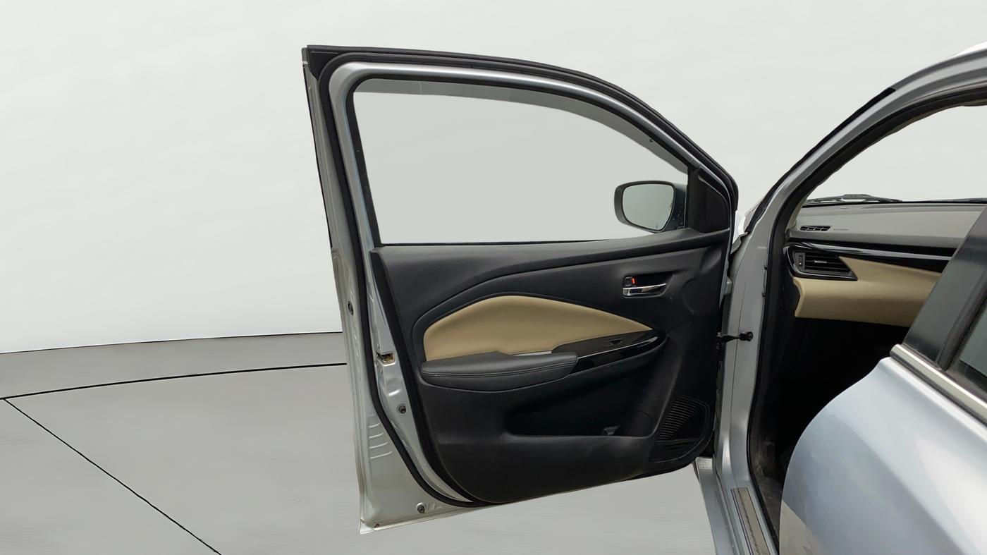 2023 Toyota Glanza G E-CNG, CNG, Manual, 81,921 km, LHS Front Door