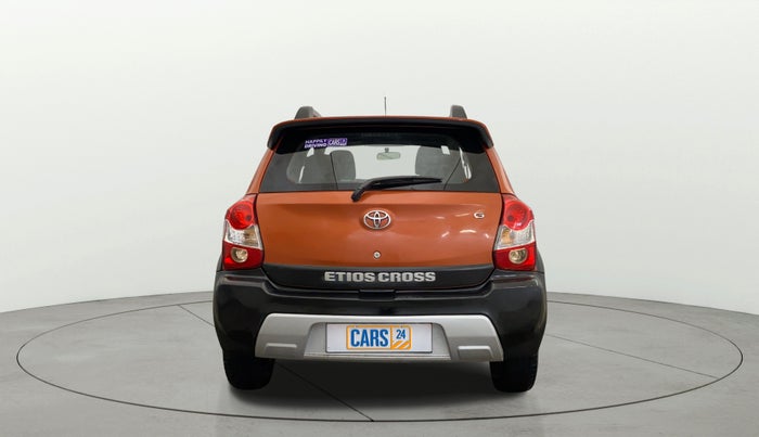 2014 Toyota Etios CROSS 1.2 G, Petrol, Manual, 44,728 km, Back/Rear