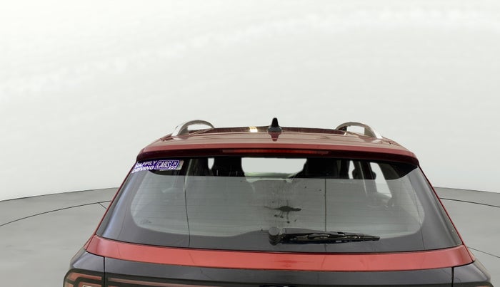 2022 Volkswagen TAIGUN HIGHLINE 1.0 TSI AT, Petrol, Automatic, 27,976 km, Rear Windshield