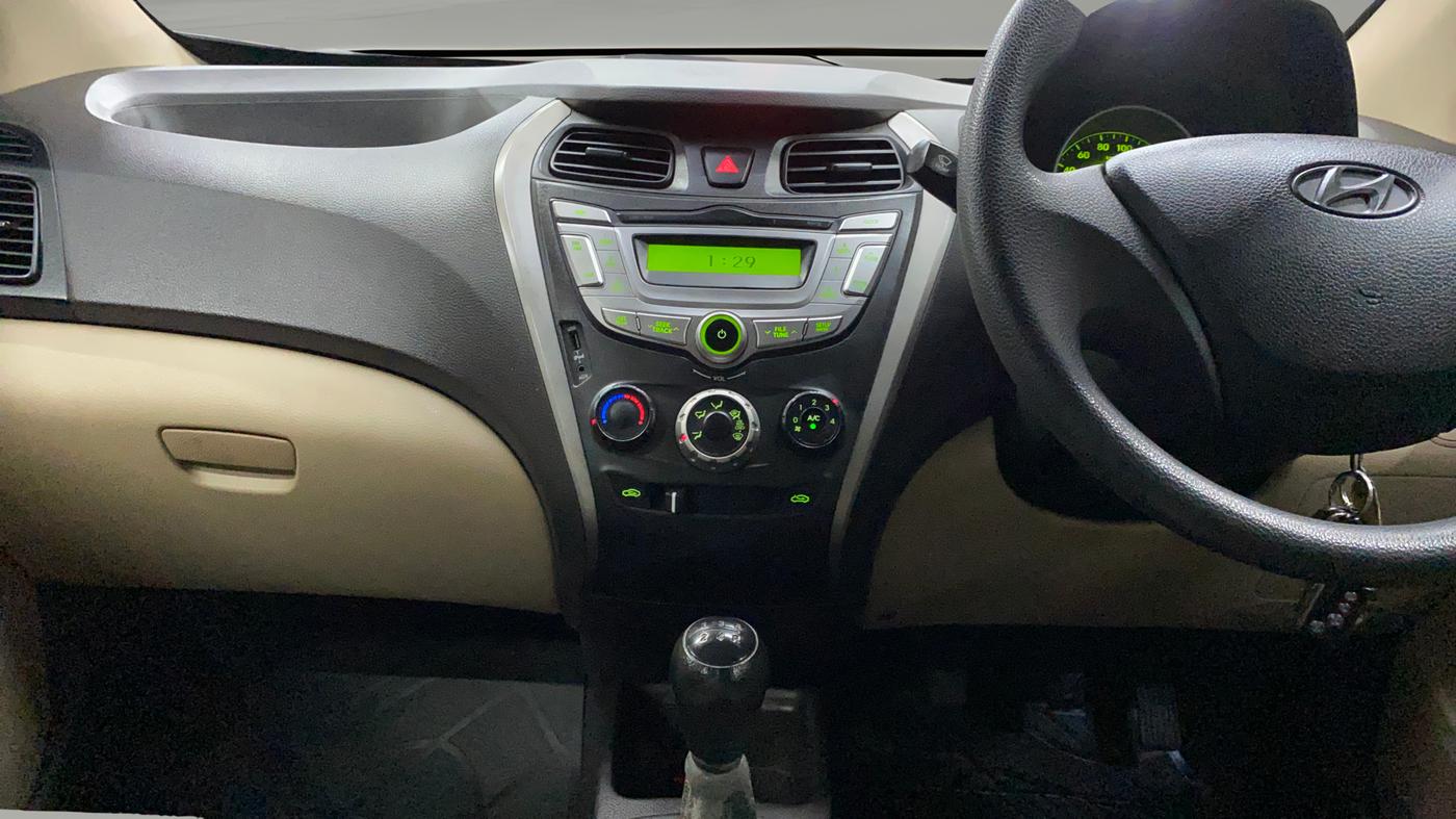 2015 Hyundai Eon MAGNA +, Petrol, Manual, 45,523 km, Air Conditioner