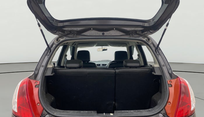 2016 Maruti Swift VXI, Petrol, Manual, 77,142 km, Boot Open Zoomed View