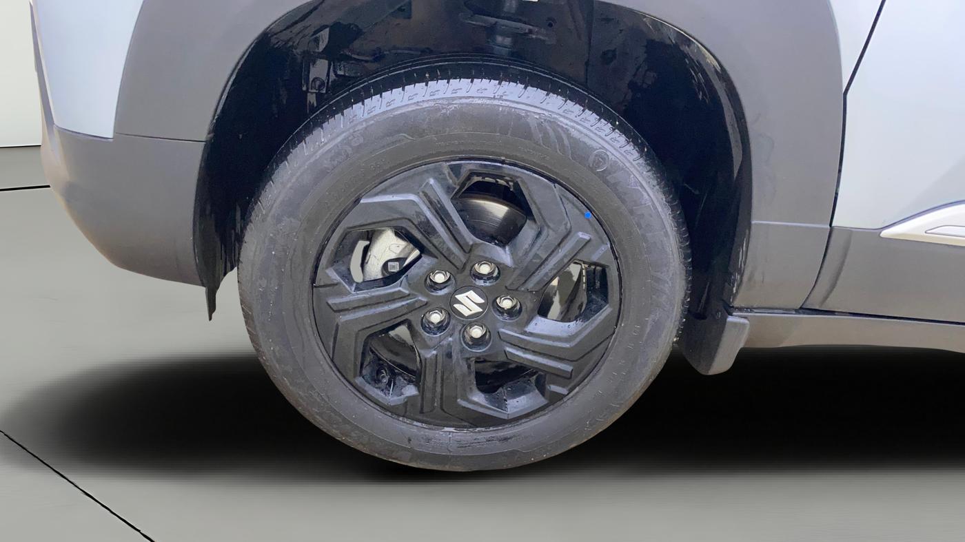 2024 Maruti BREZZA ZXI S-CNG, CNG, Manual, 28,680 km, Left Front Wheel