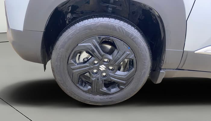 2024 Maruti BREZZA ZXI S-CNG, CNG, Manual, 28,680 km, Left Front Wheel