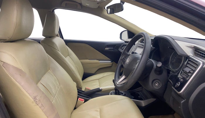 2014 Honda City 1.5L I-VTEC V MT, Petrol, Manual, 1,03,840 km, Right Side Front Door Cabin