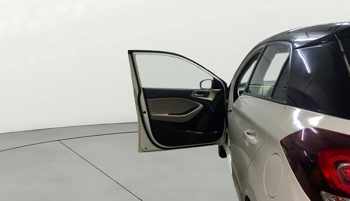 2018 Hyundai Elite i20 ASTA 1.2  CVT, Petrol, Automatic, 1,03,895 km, LHS Front Door
