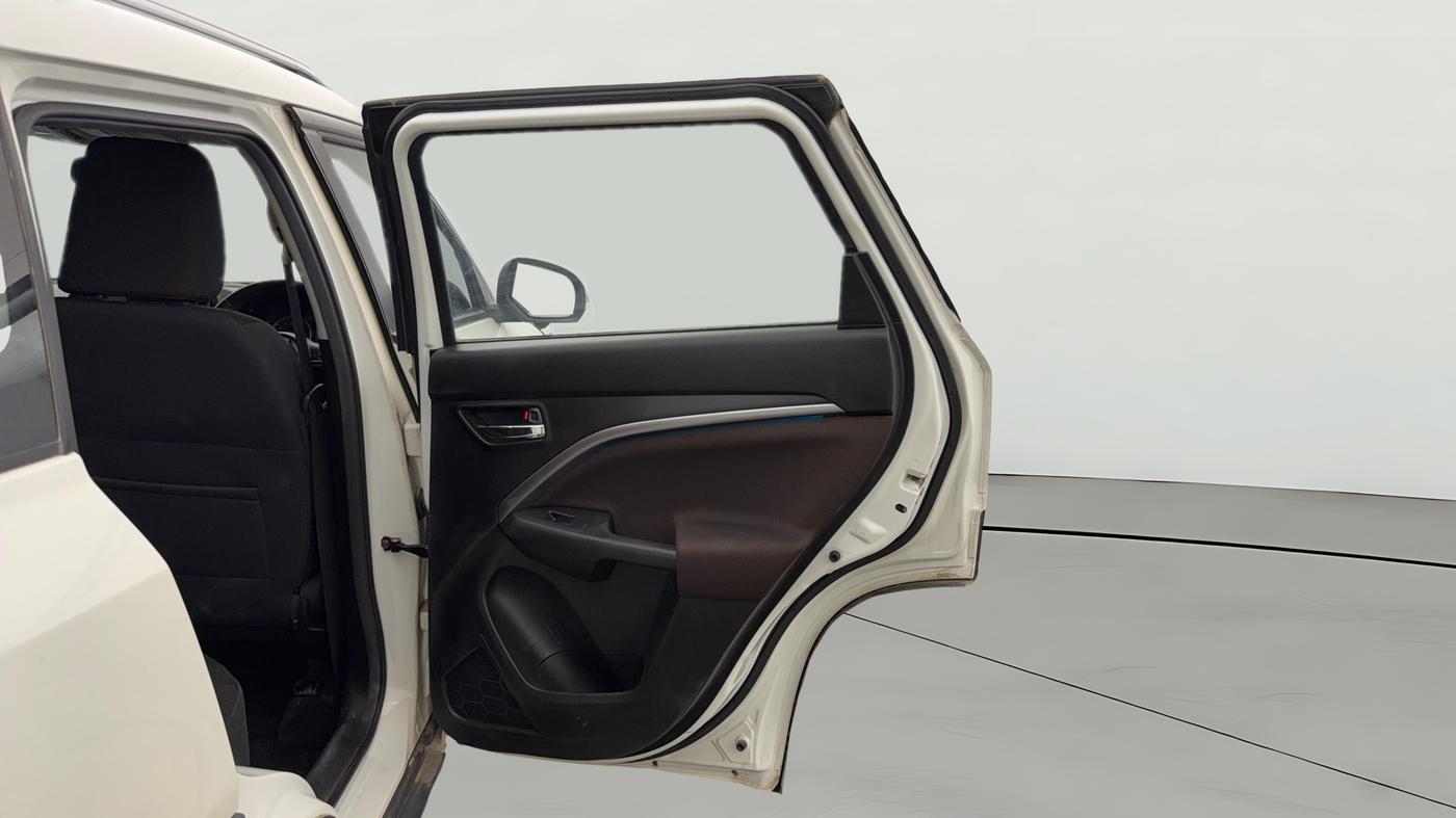 2024 Maruti BREZZA ZXI + AT SMART HYBRID, Petrol, Automatic, 9,544 km, RHS Rear Door