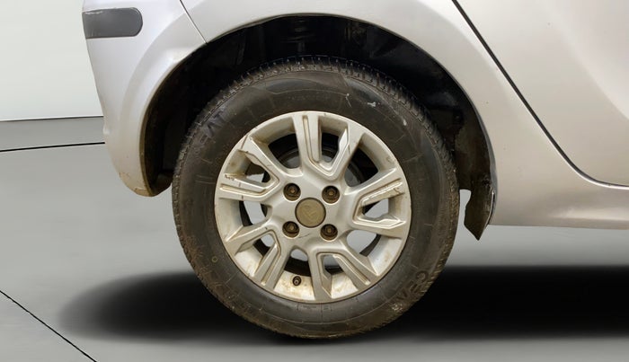 2018 Tata Tiago XZ PETROL, Petrol, Manual, 1,39,758 km, Right Rear Wheel