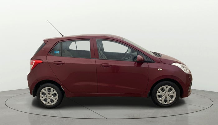 2017 Hyundai Grand i10 MAGNA AT 1.2 KAPPA VTVT, Petrol, Automatic, 46,834 km, Right Side View
