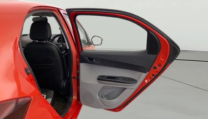 2021 Tata Tiago XT PETROL, Petrol, Manual, 40,987 km, RHS Rear Door