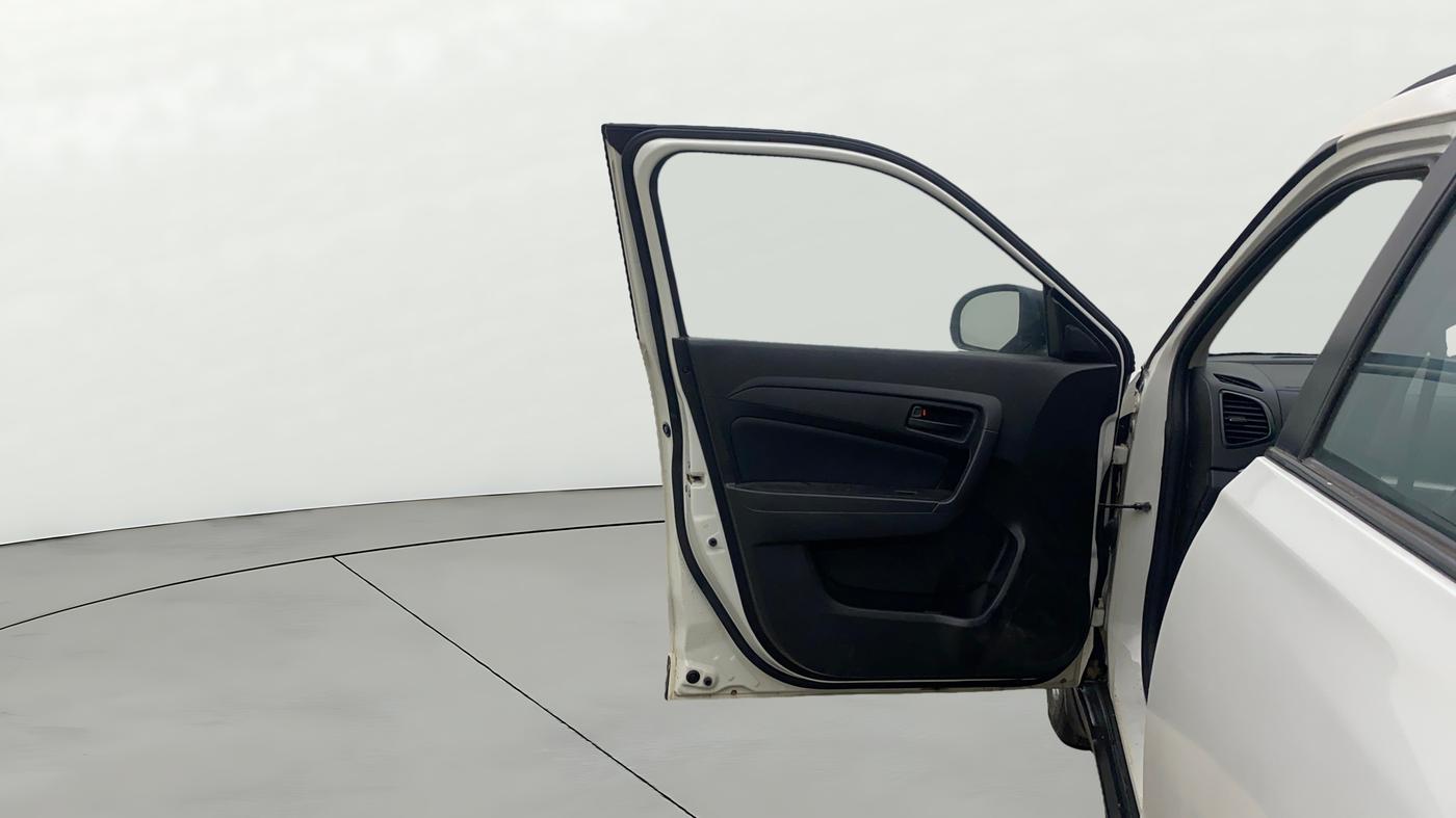 2022 Maruti Vitara Brezza VXI AT SHVS, Petrol, Automatic, 30,010 km, LHS Front Door