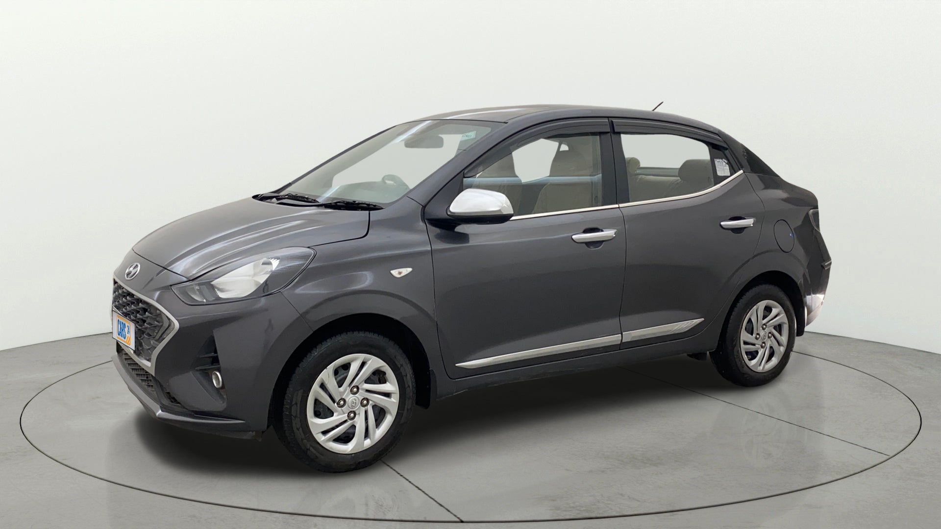 camera-Left-Front-Diagonal