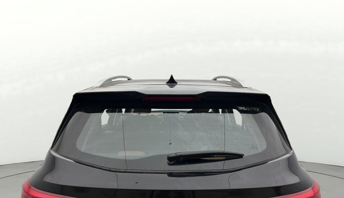 2024 MG HECTOR PLUS SHARP PRO 1.5 PETROL TURBO CVT 7 STR, Petrol, Automatic, 19,328 km, Rear Windshield