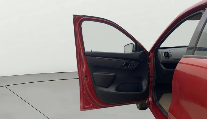 2017 Renault Kwid RXT 1.0 AMT, Petrol, Automatic, 44,724 km, LHS Front Door