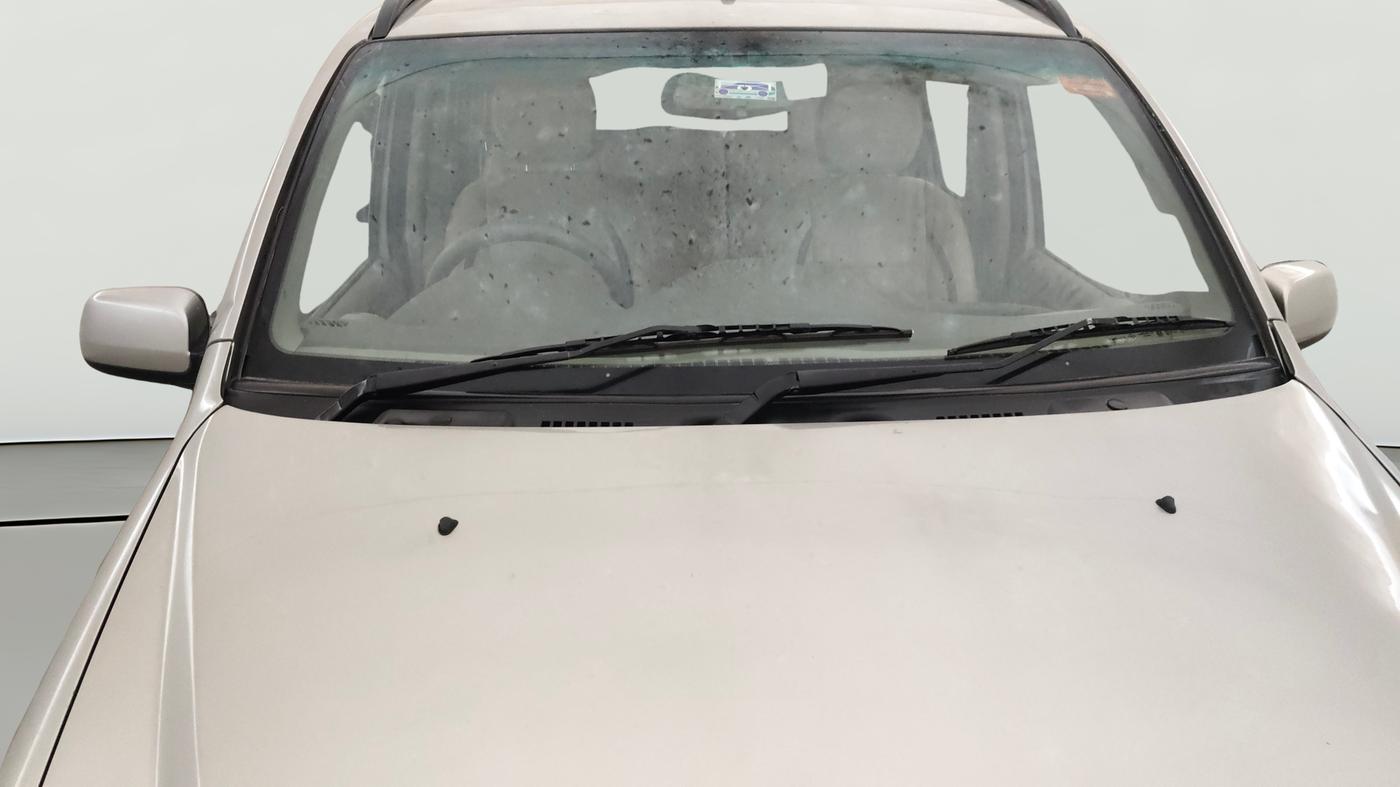 2014 Mahindra Quanto C6, Diesel, Manual, 1,06,601 km, Front Windshield