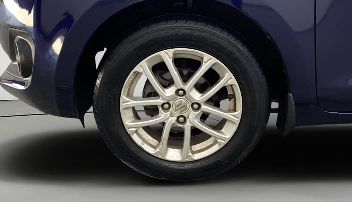 2018 Maruti Swift ZDI AMT, Diesel, Automatic, 1,09,539 km, Left Front Wheel