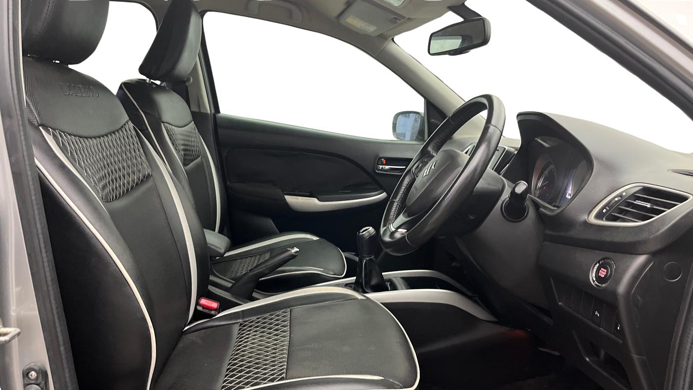 2016 Maruti Baleno ALPHA PETROL 1.2, Petrol, Manual, 27,261 km, Right Side Front Door Cabin