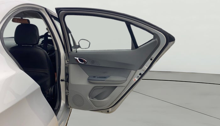 2021 Tata TIGOR XZ PLUS PETROL, Petrol, Manual, 61,881 km, RHS Rear Door