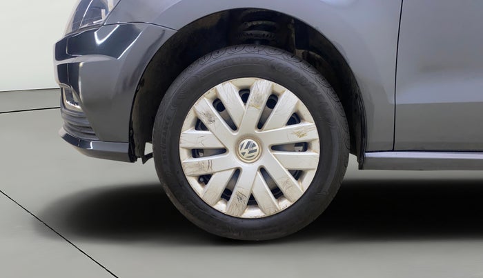 2016 Volkswagen Ameo COMFORTLINE 1.2L, Petrol, Manual, 98,673 km, Left Front Wheel