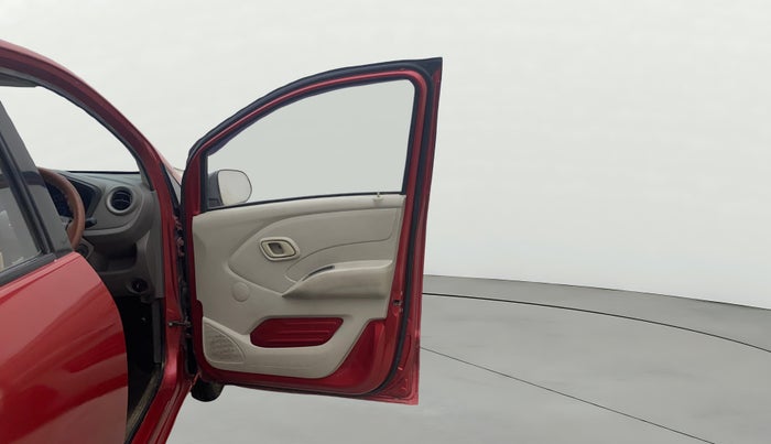 2016 Datsun Redi Go T (O), Petrol, Manual, 69,397 km, RHS Front Door