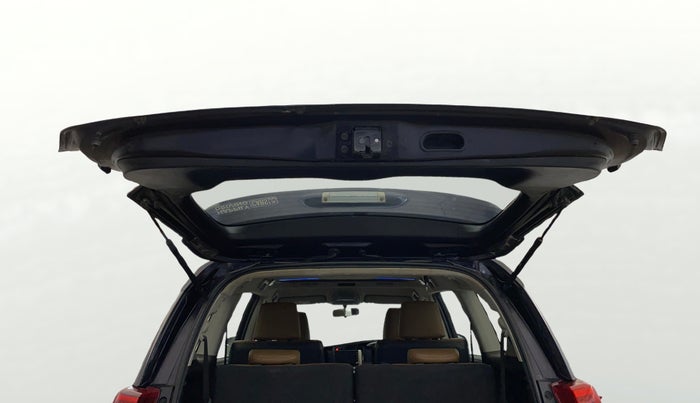 2021 Toyota Innova Crysta 2.7 ZX AT 7 STR, Petrol, Automatic, 62,044 km, Boot Door Open