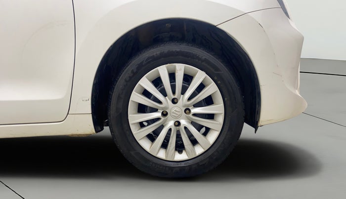 2020 Maruti Baleno DELTA PETROL 1.2, Petrol, Manual, 33,370 km, Right Front Wheel