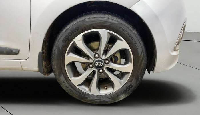 2014 Hyundai Xcent SX AT 1.2 (O), Petrol, Automatic, 88,100 km, Right Front Wheel