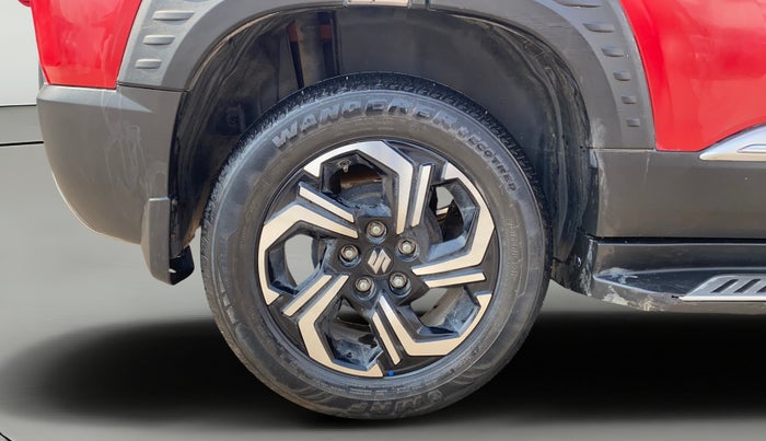 2022 Maruti BREZZA ZXI + SMART HYBRID DUAL TONE, Petrol, Manual, 28,115 km, Right Rear Wheel