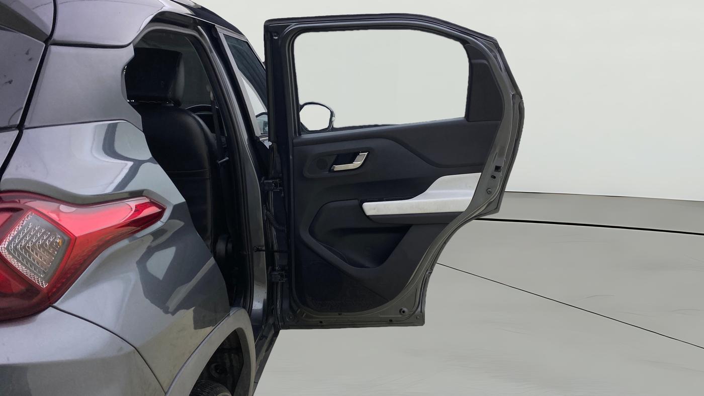 2021 Tata PUNCH CREATIVE  iRA PACK AMT, Petrol, Automatic, 19,008 km, RHS Rear Door
