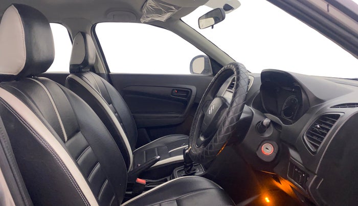2019 Maruti Vitara Brezza VDI AMT, Diesel, Automatic, 1,53,338 km, Right Side Front Door Cabin