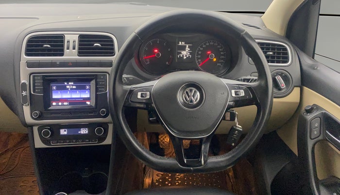 2017 Volkswagen Polo HIGHLINE1.2L, Petrol, Manual, 40,889 km, Steering Wheel Close Up