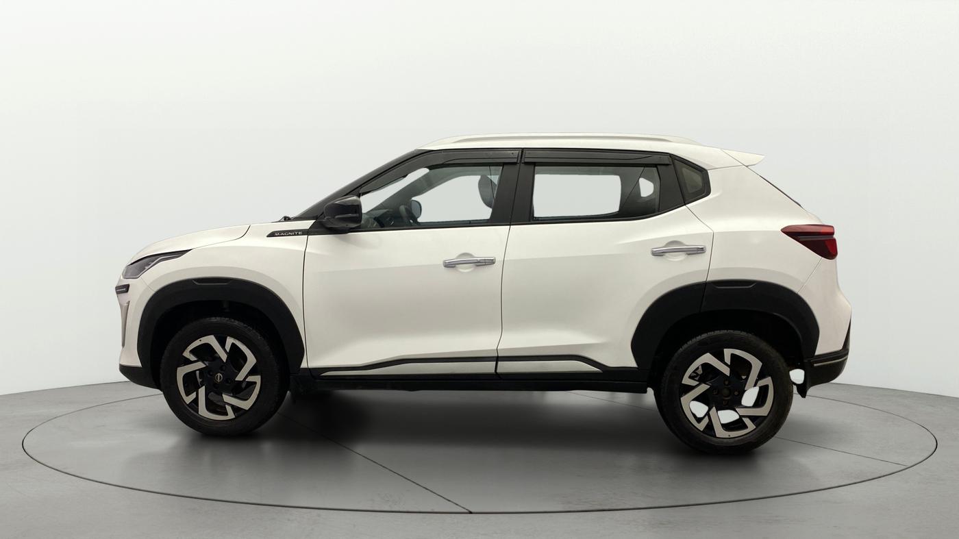 2022 Nissan MAGNITE XV TURBO CVT, Petrol, Automatic, 34,372 km, Left Side