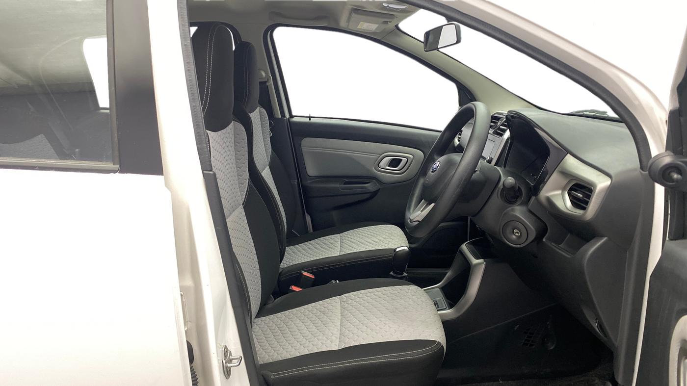 2020 Datsun Redi Go T(O) 1.0 AMT, Petrol, Automatic, 31,745 km, Right Side Front Door Cabin