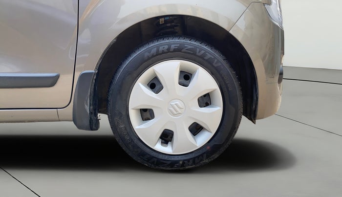 2024 Maruti New Wagon-R VXI 1.0 AMT, Petrol, Automatic, 8,858 km, Right Front Wheel