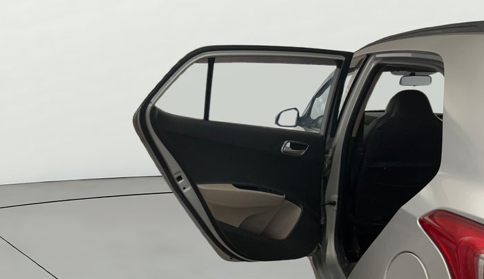 2015 Hyundai Grand i10 SPORTZ 1.2 KAPPA VTVT, CNG, Manual, 75,804 km, LHS Rear Door