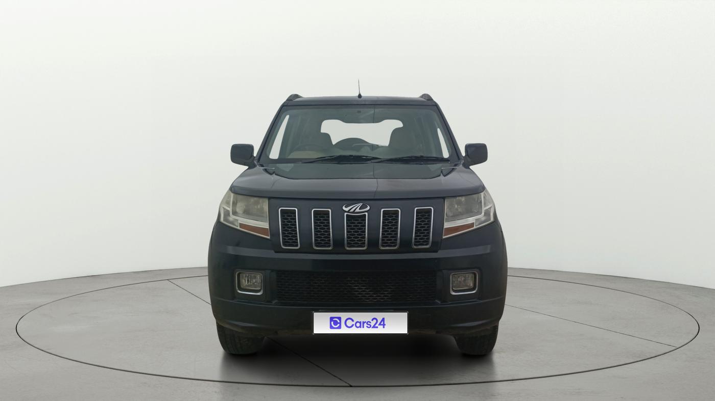 2015 Mahindra TUV300 T8, Diesel, Manual, 1,30,605 km, Front