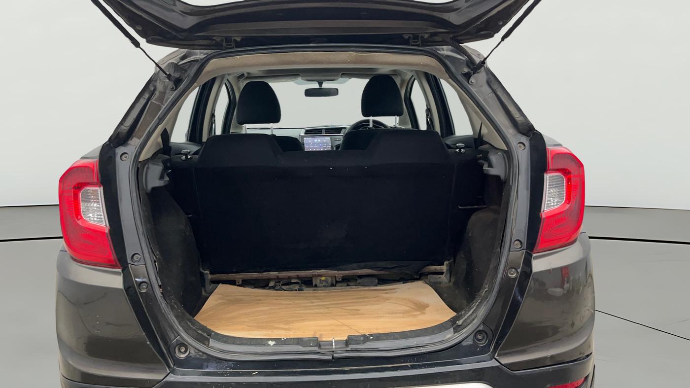 2018 Honda WR-V 1.5L I-DTEC VX MT, Diesel, Manual, 74,119 km, Boot Open Zoomed View