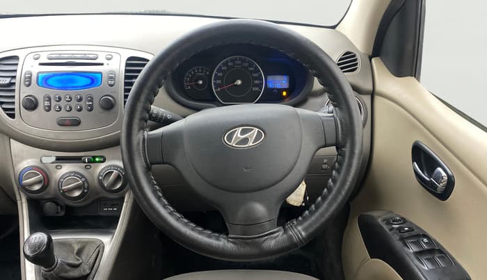 2013 Hyundai i10 SPORTZ 1.2, Petrol, Manual, 92,127 km, Steering Wheel Close Up