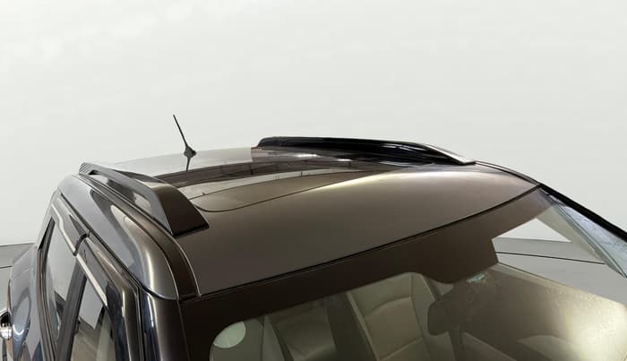 2024 Mahindra XUV 3XO MX3 Pro 1.2 L TCMPFi, Petrol, Manual, 17,317 km, Roof