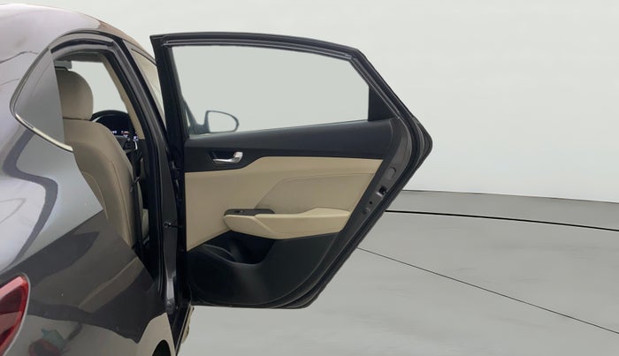 2021 Hyundai Verna SX 1.5 VTVT IVT, Petrol, Automatic, 40,313 km, RHS Rear Door