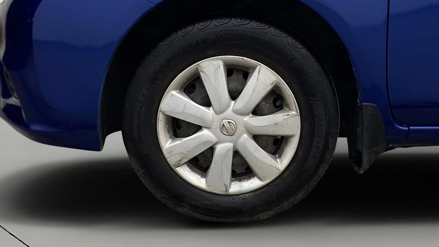 2013 Nissan Sunny XL CVT, Petrol, Automatic, 1,18,253 km, Left Front Wheel