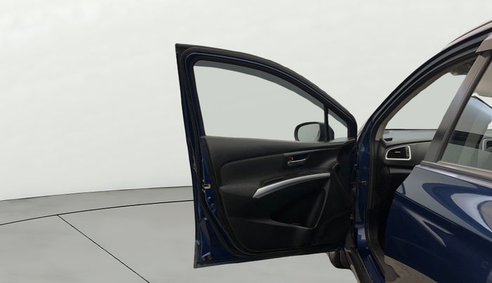 2022 Maruti S Cross ZETA 1.5, Petrol, Manual, 17,273 km, LHS Front Door