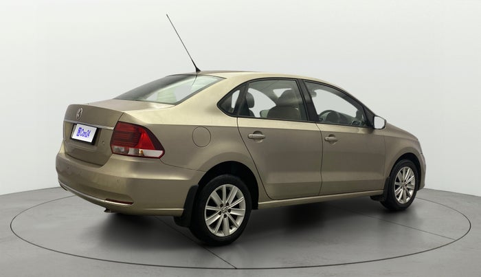 2015 Volkswagen Vento HIGHLINE 1.6 MPI, Petrol, Manual, 1,27,839 km, Right Back Diagonal