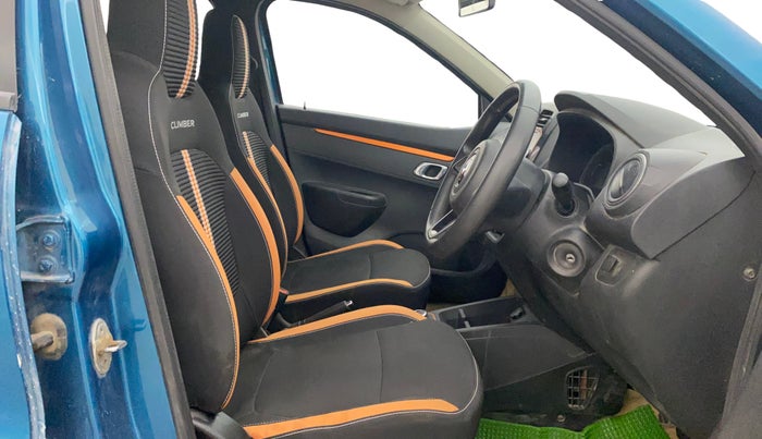 2020 Renault Kwid CLIMBER 1.0 AMT (O), Petrol, Automatic, 40,490 km, Right Side Front Door Cabin