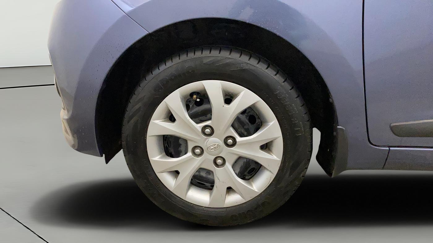 2014 Hyundai Grand i10 SPORTZ 1.2 KAPPA VTVT, Petrol, Manual, 89,175 km, Left Front Wheel
