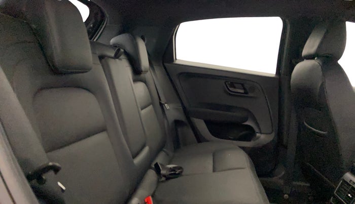 2021 Tata ALTROZ XZ PLUS PETROL DARK EDITION, Petrol, Manual, 36,554 km, Right Side Rear Door Cabin